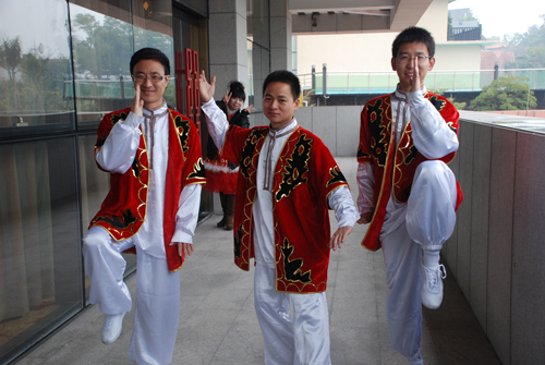 米乐在线客服,年会之幕后花絮